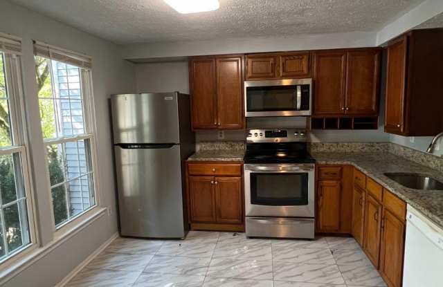 11770 BAYFIELD Court Gallery 2