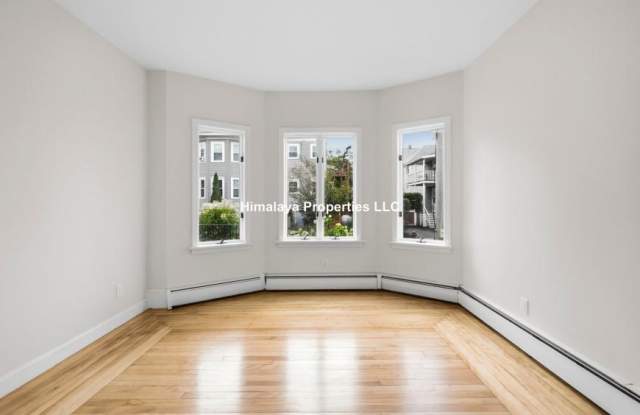 111 Hillsdale Rd. Gallery 4