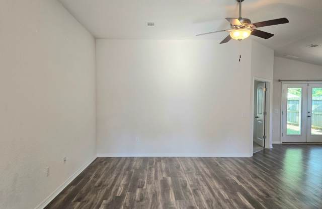Popular Woodland Subdivision-Community Park & Splash Pad Gallery 3