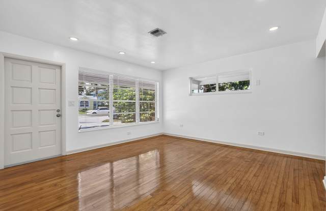 111 Euclid Boulevard Gallery 4