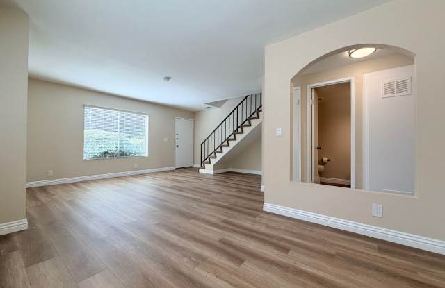 Beautiful End-Unit Townhome 2 bedroom and 1.5 bath photos photos Beautiful End-Unit Townhome 2 bedroom and 1.5 bath photos photos