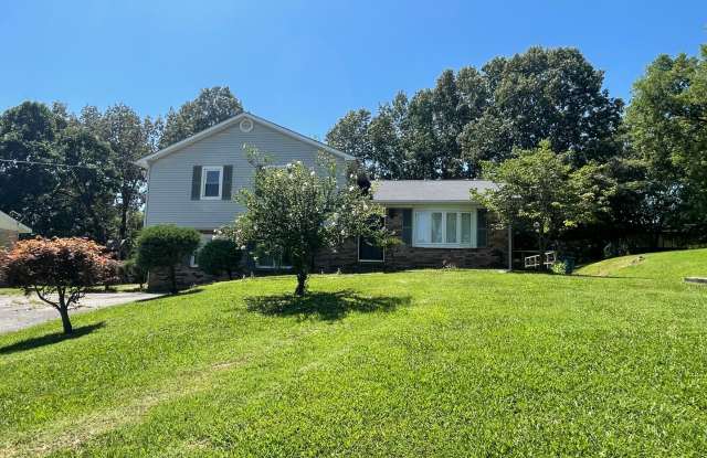 Updated Spacious Home in Paducah photos photos