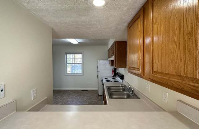 3 Bed 2.5 Bath Home, December 2026!! Gallery 4