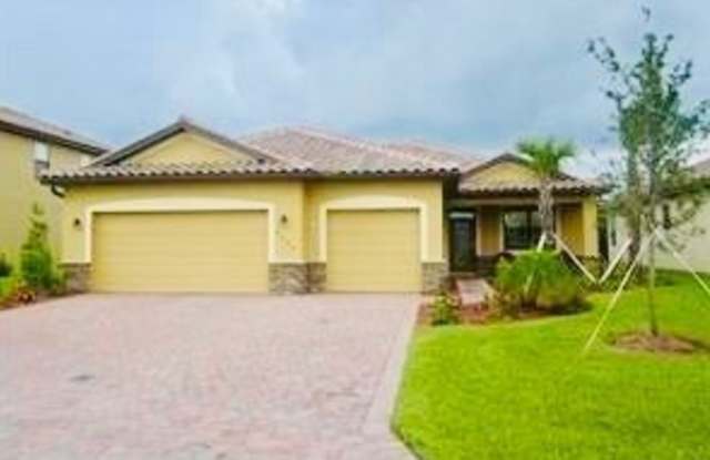 2766 Via Piazza Loop photos photos