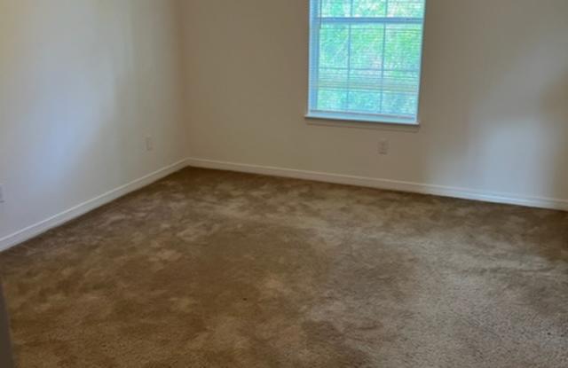 2812 Bradford Place, Unit 4 Gallery 2