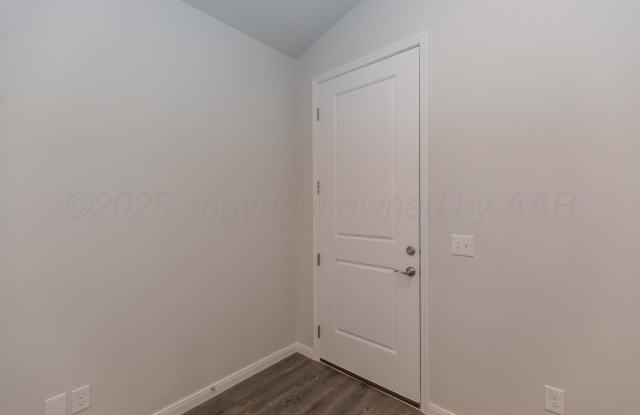 7511 Beck Drive Gallery 3