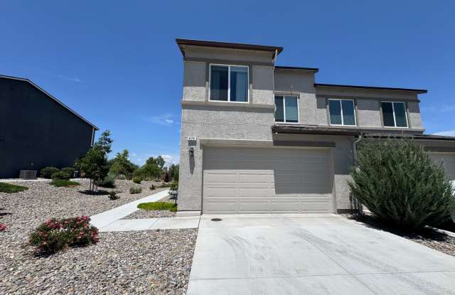 Newer 3 bedroom 2 1/2 bath home in South Reno-Lesley Reilly Property photos photos
