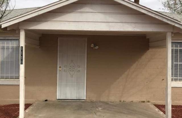 1118 W. Roosevelt Unit Gallery 2