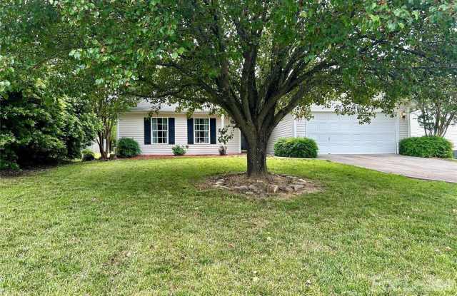 3005 Brekonridge Centre Drive photos photos
