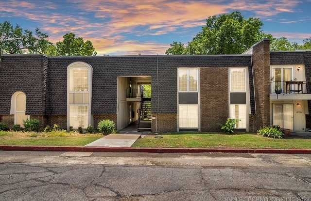 6806 South Toledo Avenue photos photos