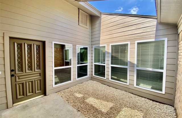 2023 Springwood Place Gallery 2