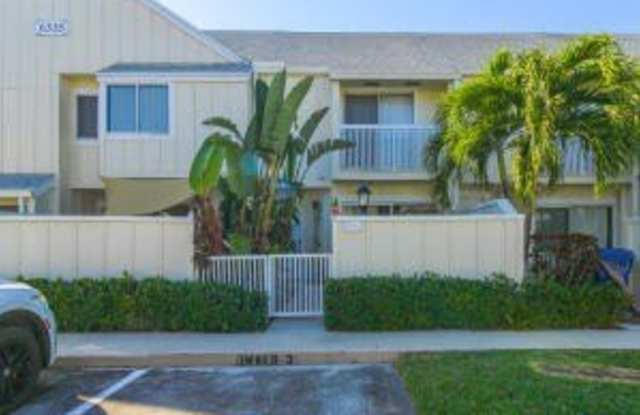 6335 Riverwalk Lane unit: 3 photos photos 6335 Riverwalk Lane unit: 3 photos photos