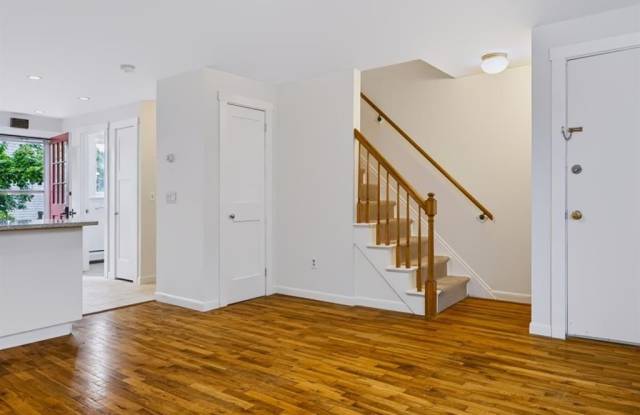 70 Carroll Avenue Gallery 4