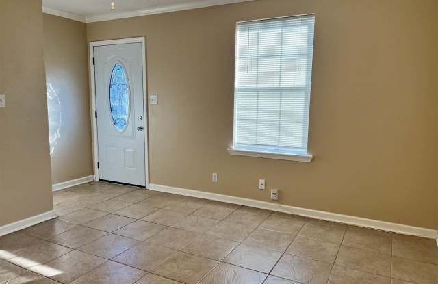 3155 Patricia Dr Gallery 2