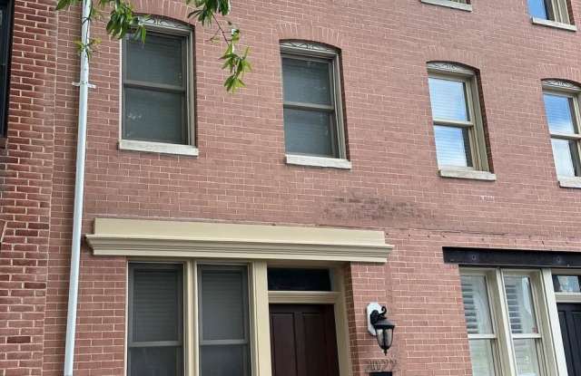2022 EASTERN AVENUE photos photos