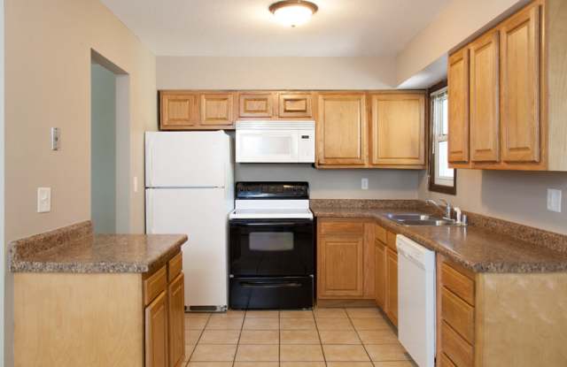 637 13th st South - 637 13th Street South, Hudson, WI 54016
