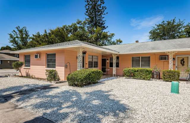 P048 - 3025 54th St S, #4 photos photos