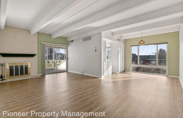 1888 S Jackson St Apt 507 Gallery 2