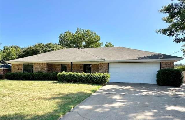 1021 Harbor Lakes Drive - 1021 Harbor Lakes Drive, Granbury, TX 76048