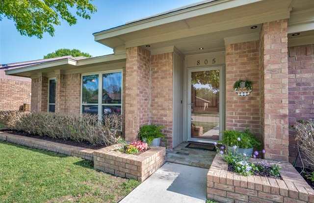 805 Shannon Drive Gallery 2