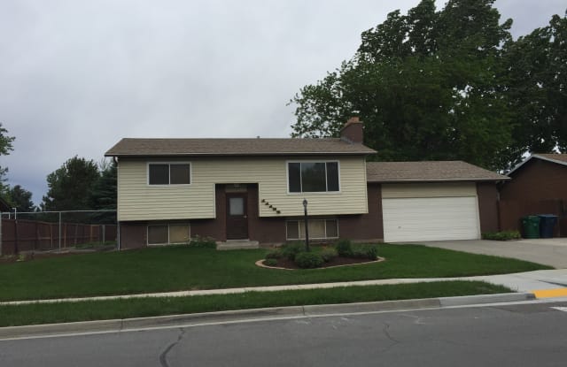 11132 Sandy Creek Drive - 11132 S Sandy Creek Dr, Sandy, UT 84094