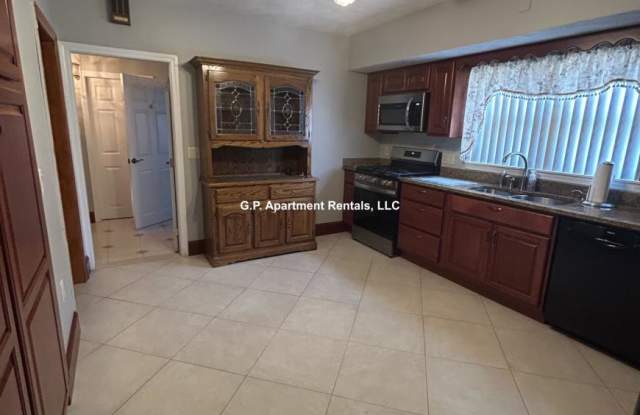 58 maple St. photos photos