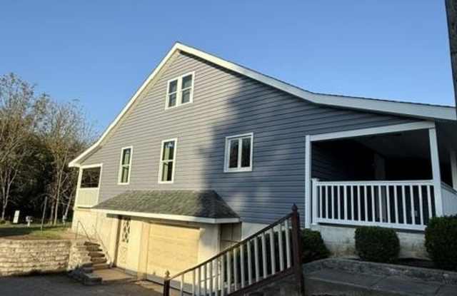 1227-B GEORGETOWN Road Gallery 2