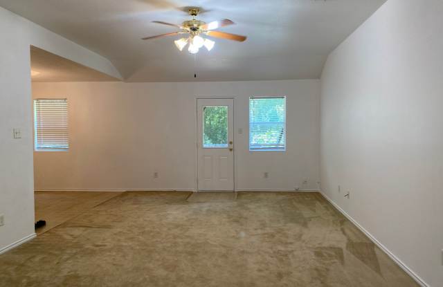 4 BEDROOM BELTON ISD Gallery 4