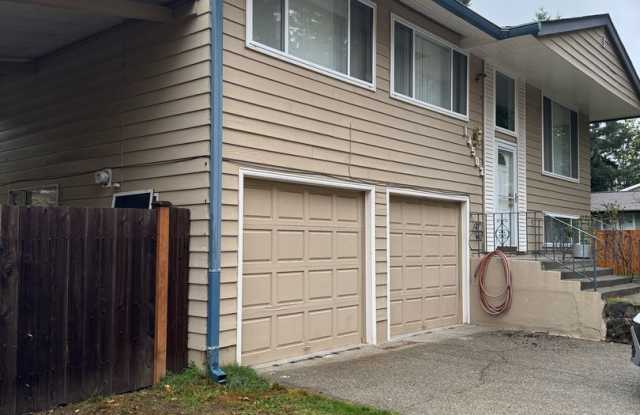 Conveniently located, Bellevue home photos photos Conveniently located, Bellevue home photos photos