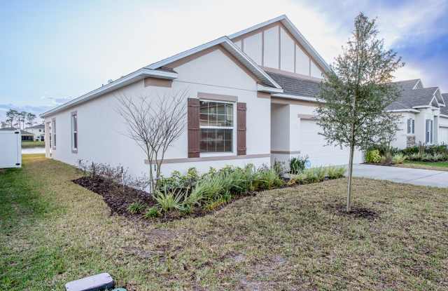 3 Bed + 2 Bath + 2 Car Garage Single Family Home in Sawyer’s Landing Gallery 2
