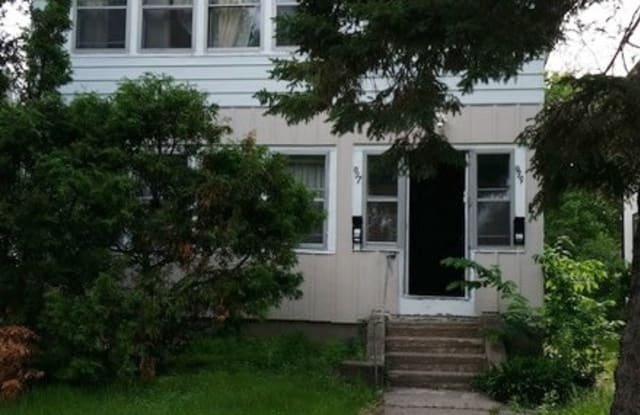 917 27th Ave SE - 917 Southeast 27th Avenue, Minneapolis, MN 55414