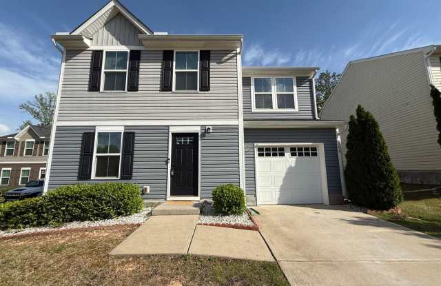 **OFFERING RENT PROMOTION FOR FIRST 6 MONTHS, WAIVED APPLICATION FEES  $150 MOVE IN PROMOTION** Charming 3BD, 1.5BA Clayton Home Near Shopping and Dining with Modern Updates - 390 Fieldspar Lane, Clayton, NC 27520
