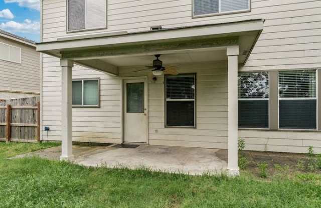 148 South Willow Way Gallery 3
