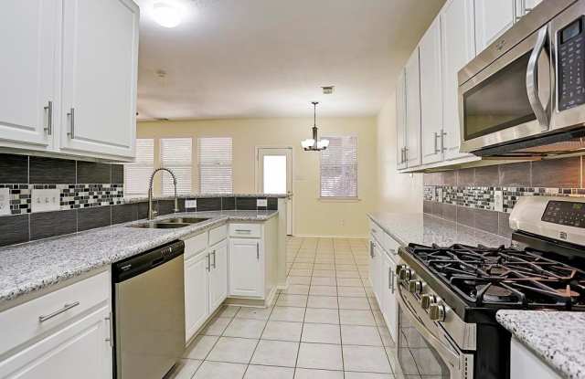 2942 Loganberry Park Lane Gallery 4