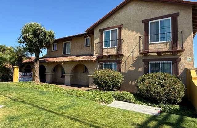 Charming 1 Bedroom Condo in Gated Chula Vista Community with Pool and Parking! photos photos