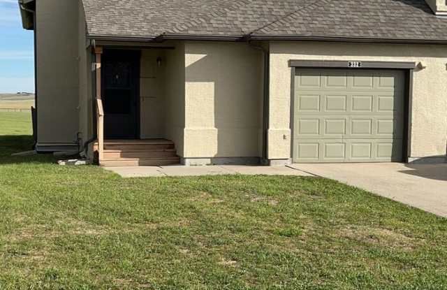 332 Norbeck Court Gallery 1