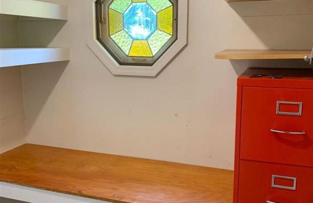 58 Bellevue Drive Gallery 3