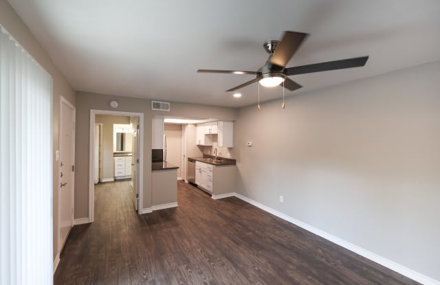 Fox Run Apartments photos photos