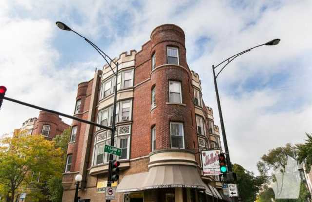 330 West Dickens Ave., photos photos