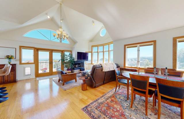 Gorgeous Three Bed  Three Bed Bernal Heights home with Amazing views photos photos