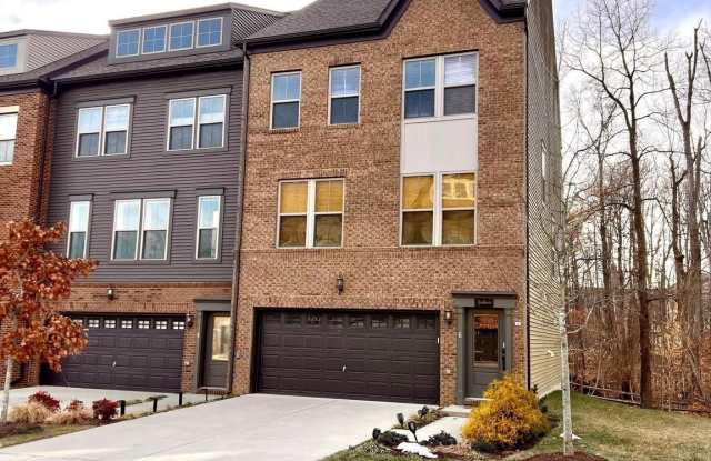 6 PHOENIX DRIVE photos photos