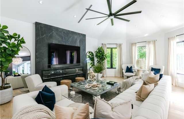 681 Katemore Ln photos photos