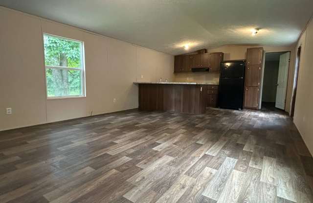 302 Autumn Ln Gallery 4