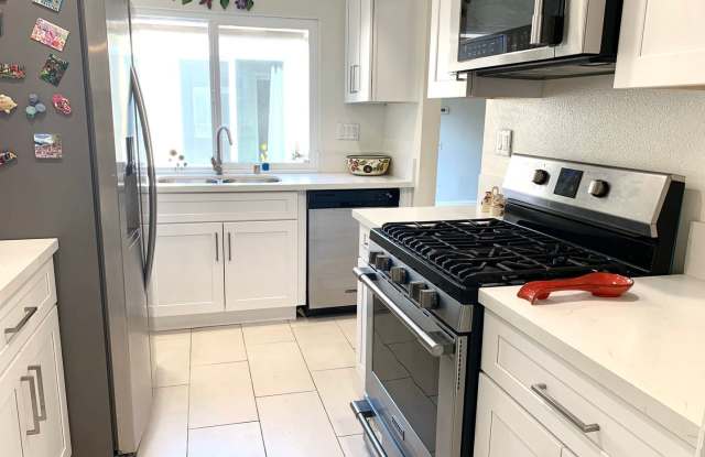 1414 Pinon Place Gallery 4