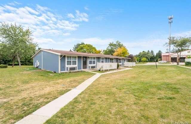 114 Roanoke Lane photos photos