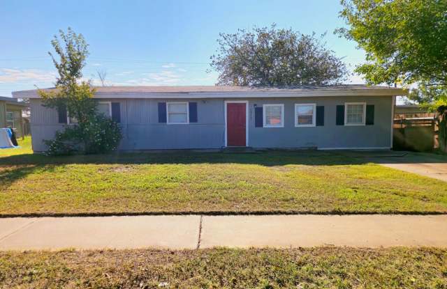 Great 3/2 with Bonus Room or Optional 4th Bedroom photos photos