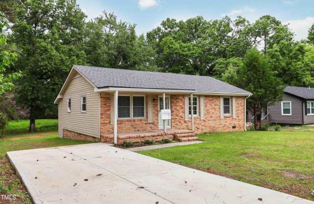 812 Lincoln Drive photos photos