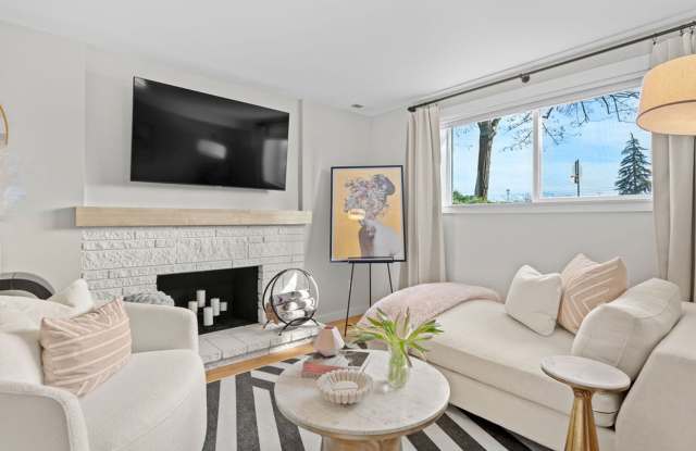 Savvy 1B/1B Unit B I Near Gonzaga/WSU/EWU  5 Hospitals I Pet Friendly photos photos