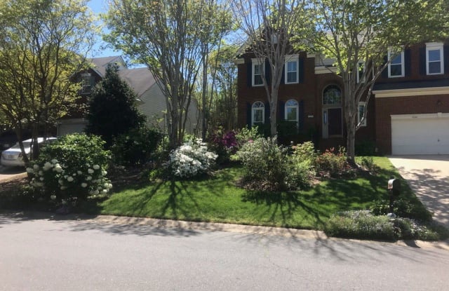 Red Maple Dr 6328 - 6328 Red Maple Drive, Charlotte, NC 28277