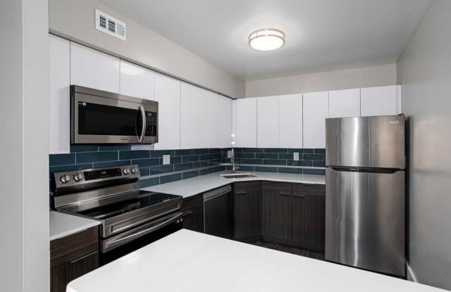 Berkeley Trace Apartments photos photos
